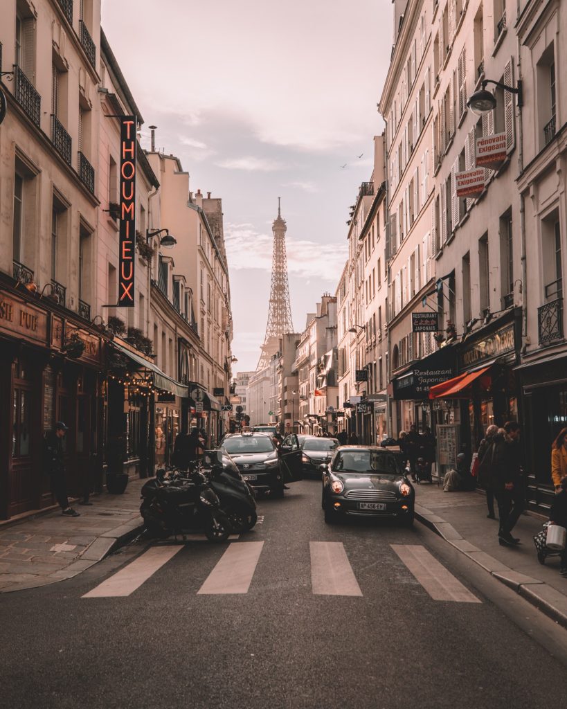 Courtiers en prêt immobilier à Paris : quels sont les avantages ?